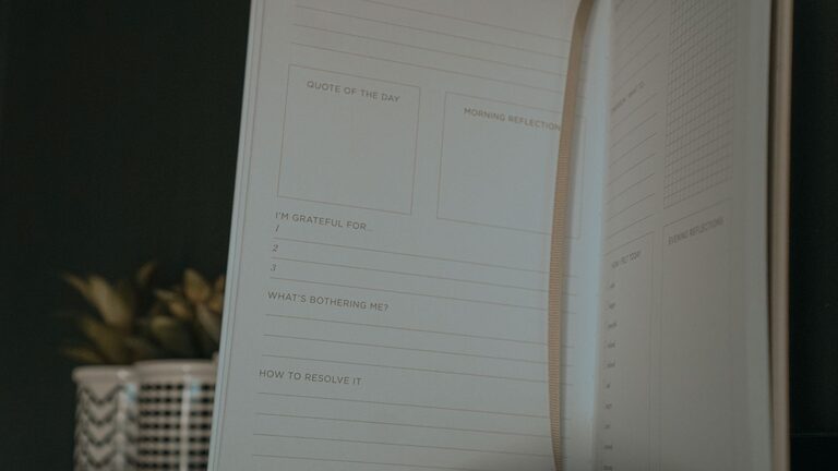 Beginner Guide to Journaling Every Day
